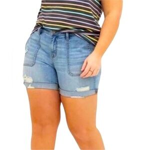 TORRID-Blue Jean Shorts Distressed Casual Style